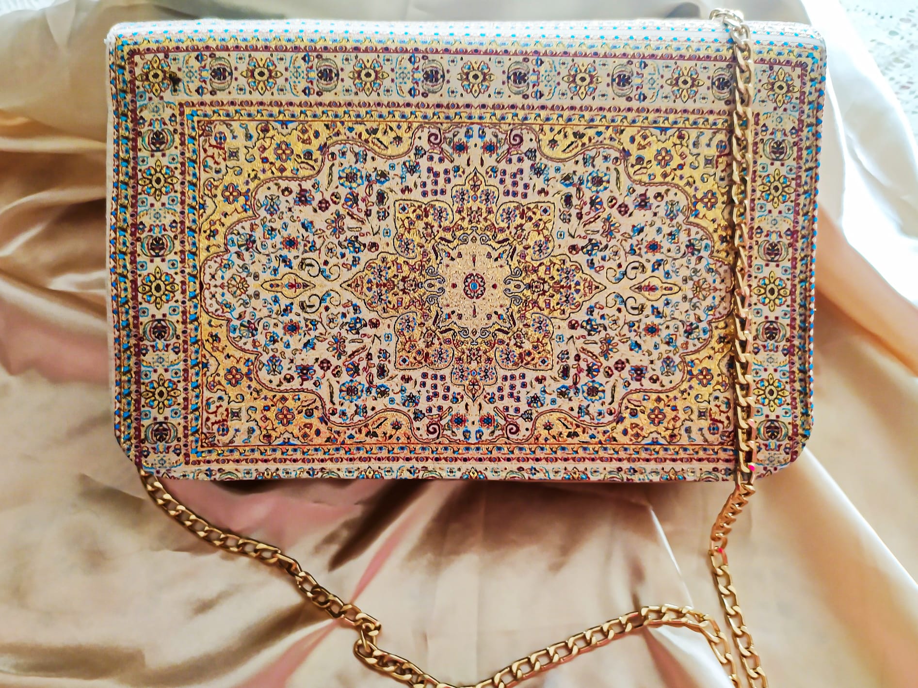 Bolso Rectangular Dorado