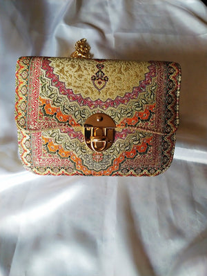 Bolso pequeño estampado kilim
